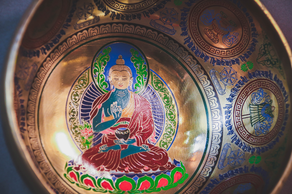 Colorful Astamangala & Buddha Bowl – F Note – Heart Healing