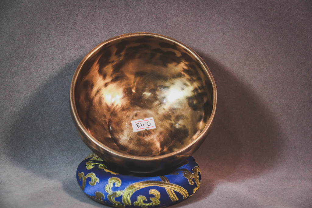 Full Moon Tiger Jambati – Note A – Handheld Clarity