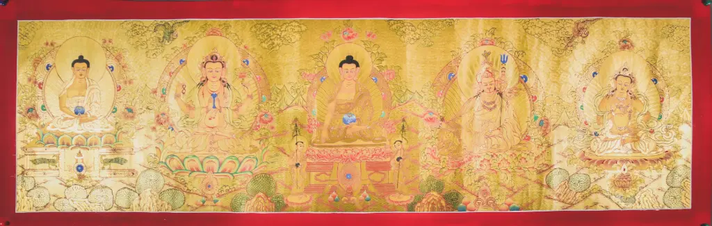 Shakyamuni, Amitabha, Chenrezig, Guru Rinpoche & Vajrasattva Thangka – Lateral Golden Assembly